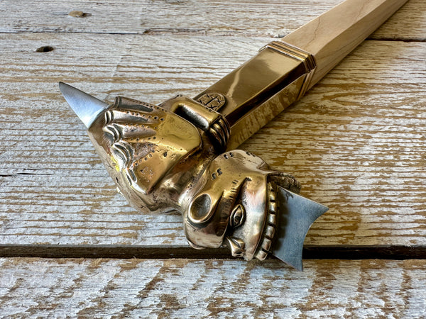 Bec de Corbin Medieval dragon war hammer - long version