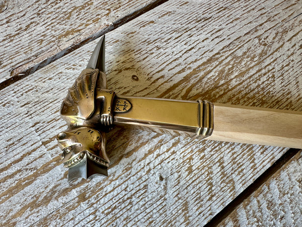 Bec de Corbin Medieval dragon war hammer - long version