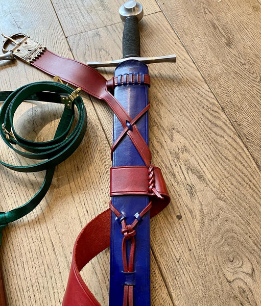 High Medieval X-tied or buckled sword scabbard