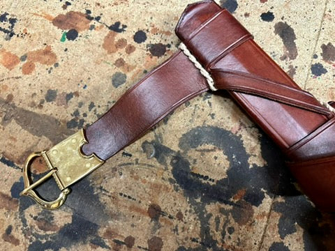 Medieval Z style sword scabbard - Triangular rain flap