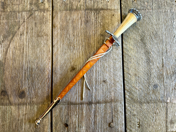 Early 16thC English Quillon dagger with nagel