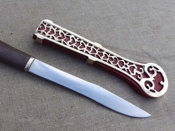 3/4thC Dura Europa Dagger roman Europos