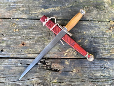 Quillon Dagger Nagel Bronze Shell Chape English 1500