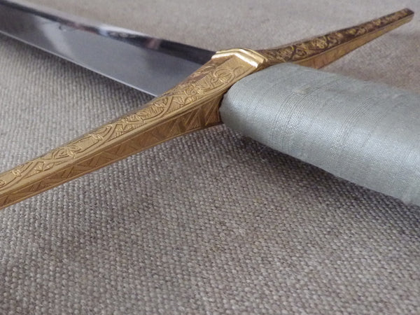 sword 15thC medieval battle abbey longsword bastard reenactment