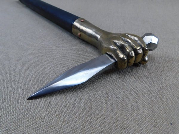 Medieval war hammer bec de corbin reenactment living history Talhoffer