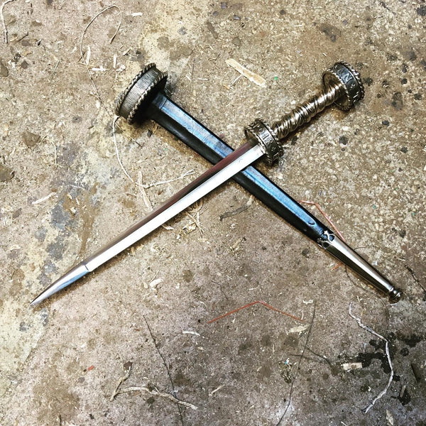 Burgundian rondel dagger Rothenburg collection